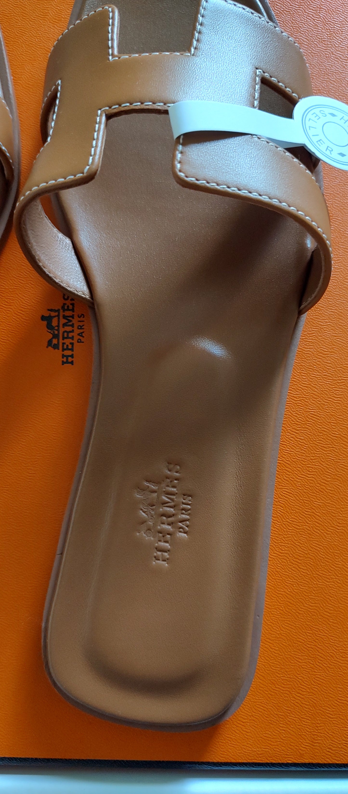 Hermès Oran Sandal in Brown EU Size 40 US size 10