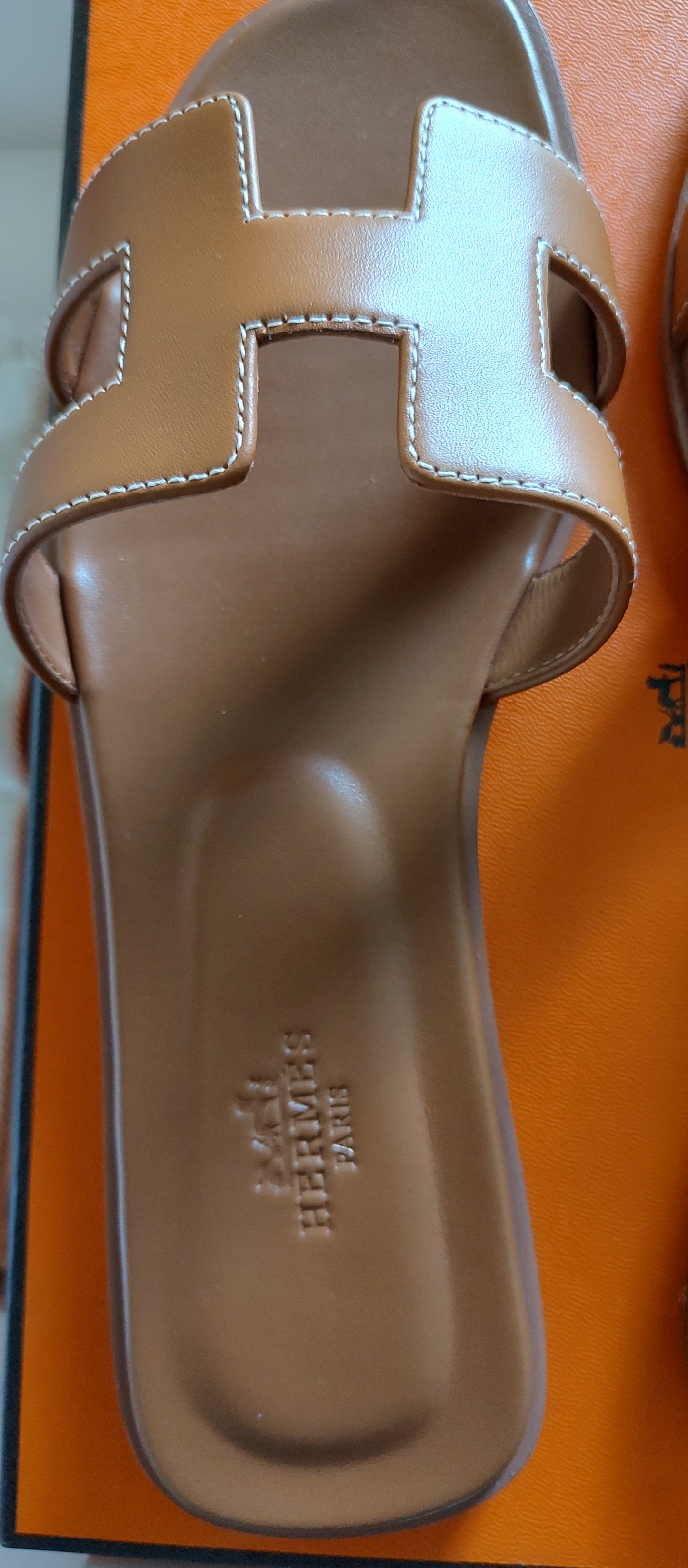 Hermès Oran Sandal in Brown EU Size 40 US size 10